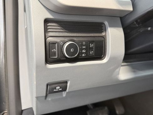 Used 2024 Ford F250 XLT image 24