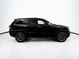 Used 2022 Jeep Grand Cherokee Limited image 4