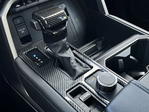 Used 2023 Toyota Tundra Limited image 17