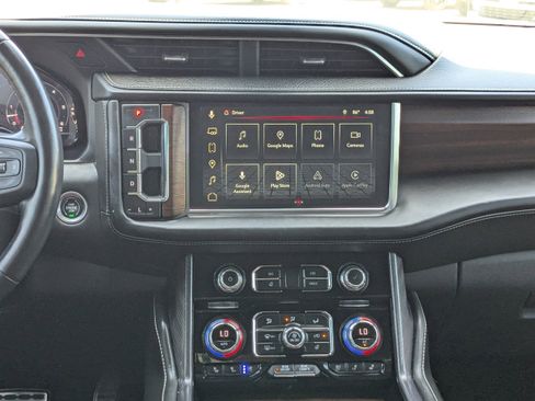 Used 2023 GMC Yukon XL Denali Ultimate AWD/4WD image 20