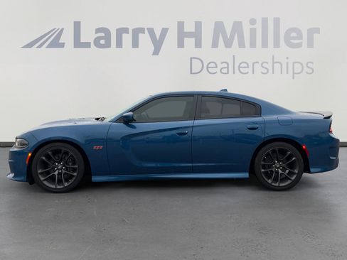 Used 2020 Dodge Charger Scat Pack w/ Driver Convenience Group image 2