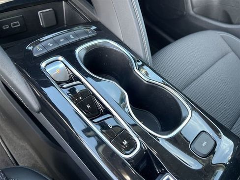 Used 2023 Buick Envision Preferred image 25