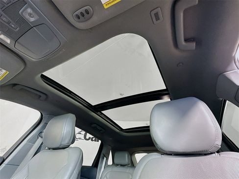 Used 2020 Lincoln Nautilus Reserve w/ Equipment Group 201A image 27