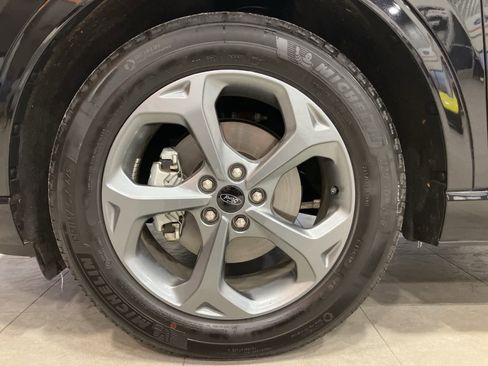 Used 2023 Ford Escape ST-Line w/ Cold Weather Package image 9