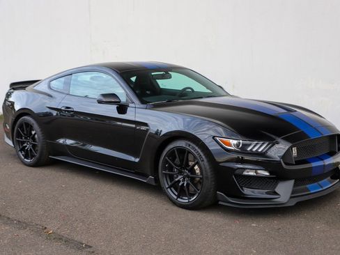 Used 2018 Ford Mustang Shelby GT350 w/ Electronics Package image 1