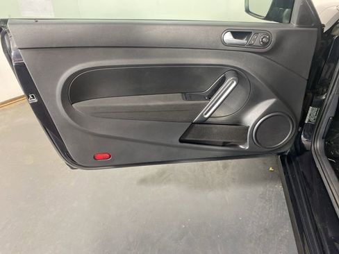 Used 2016 Volkswagen Beetle 1.8T FWD image 21