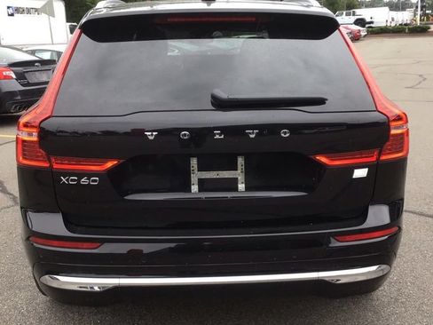 Used 2023 Volvo XC60 T8 Plus AWD/4WD image 4