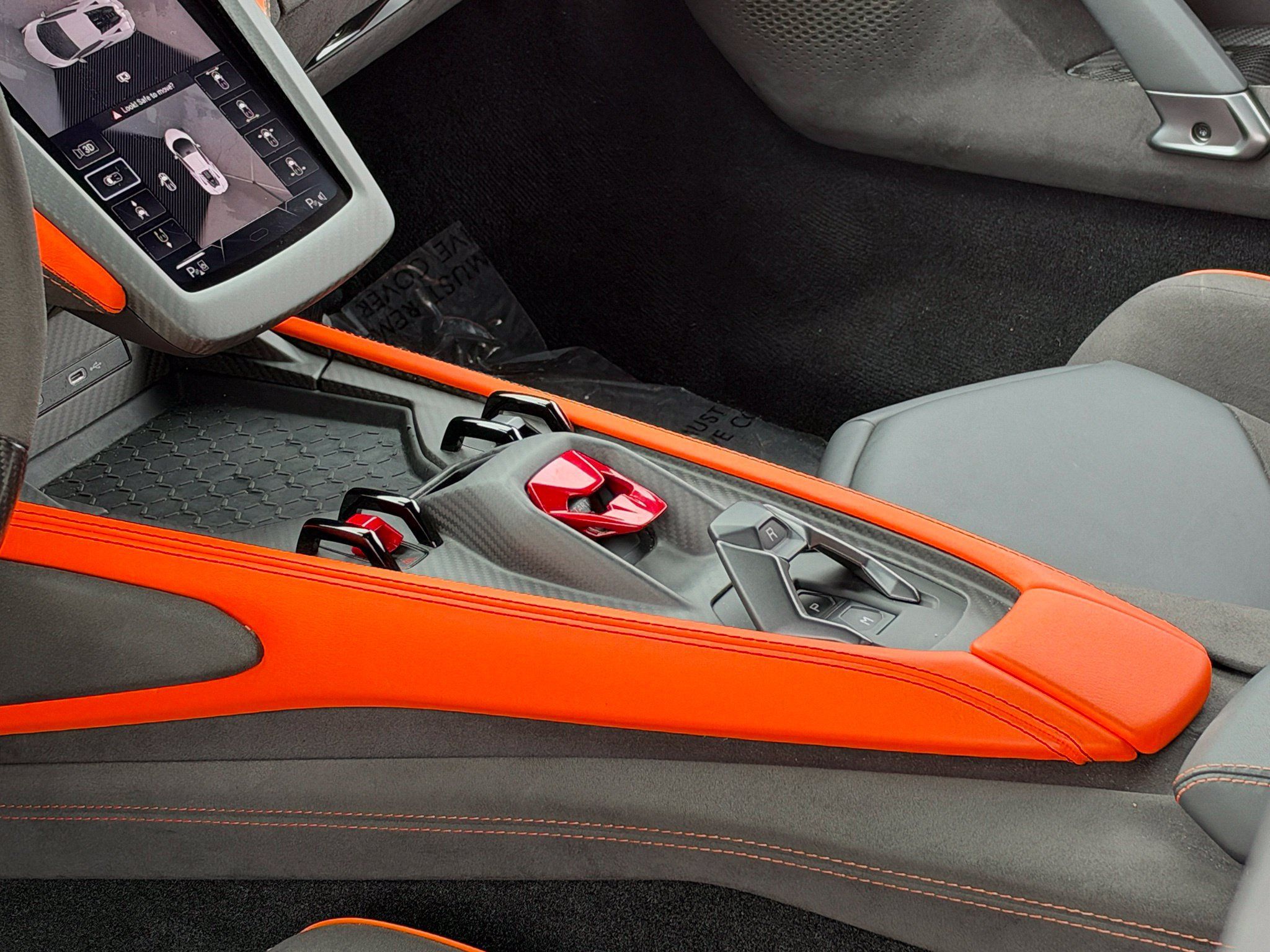 Used 2024 Lamborghini Revuelto AWD/4WD image 37