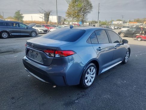 Used 2023 Toyota Corolla LE image 4