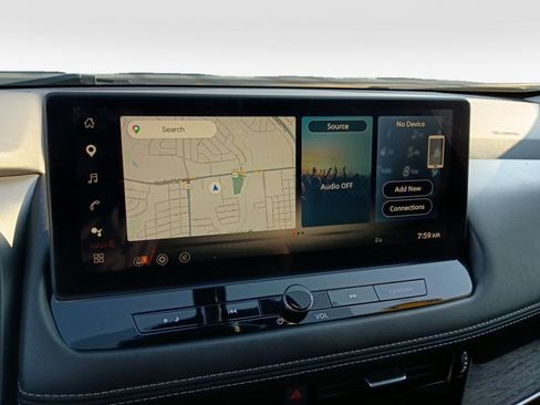 Used 2024 Nissan Rogue Platinum FWD image 17