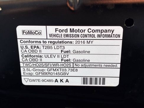 Used 2016 Ford Explorer Limited w/ Equipment Group 301A AWD/4WD image 40