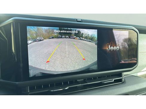 Used 2025 Jeep Wrangler Sahara w/ Safety Group image 24