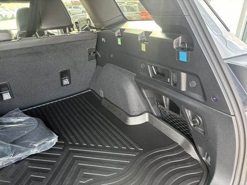 New 2026 Subaru Outback Limited AWD/4WD image 52