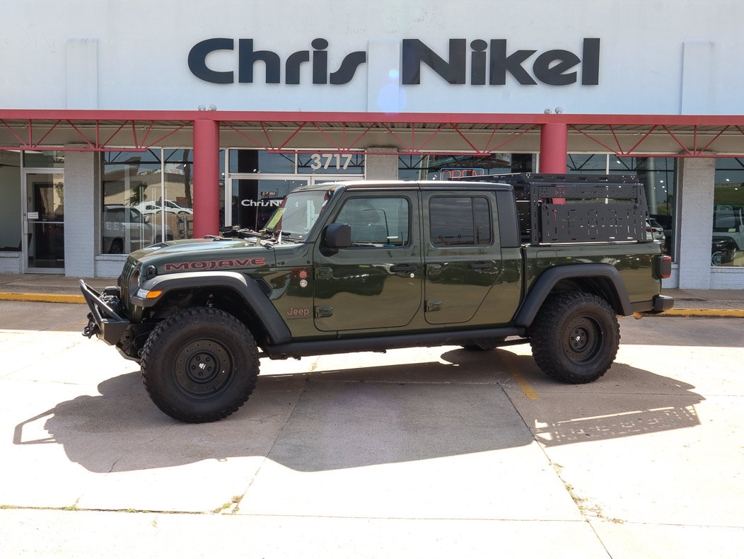 Used 2023 Jeep Gladiator Mojave w/ LED Lighting Group AWD/4WD image 1
