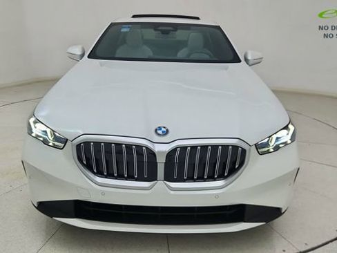 Used 2026 BMW 540i xDrive AWD/4WD image 2