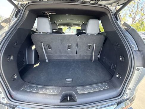 Certified 2023 Buick Enclave Essence AWD/4WD image 24