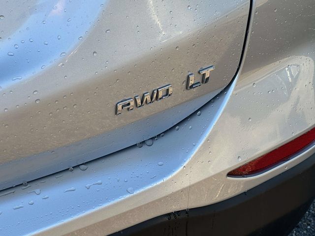 Used 2022 Chevrolet Equinox LT AWD/4WD image 11