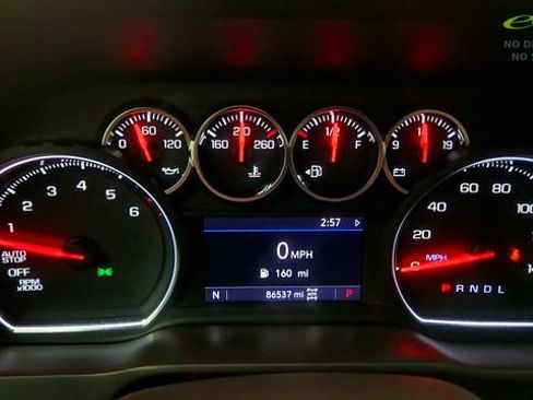 Used 2019 Chevrolet Silverado 1500 RST AWD/4WD image 56