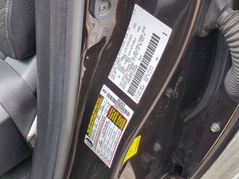 Used 2020 Toyota Tundra Limited w/ Limited Premium Package image 28