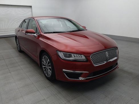 Used 2019 Lincoln MKZ Reserve FWD image 13