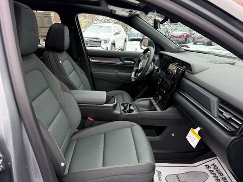 New 2026 GMC Terrain AT4 w/ Convenience Package III image 23