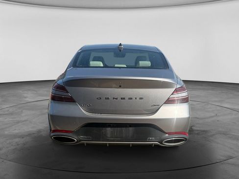 Used 2025 Genesis G70 2.5T AWD/4WD image 8