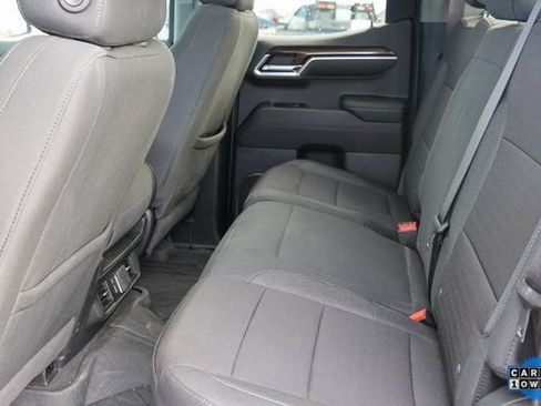 Used 2024 Chevrolet Silverado 1500 RST AWD/4WD image 15