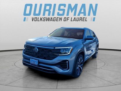 New 2026 Volkswagen Atlas Cross Sport SEL Premium R-Line