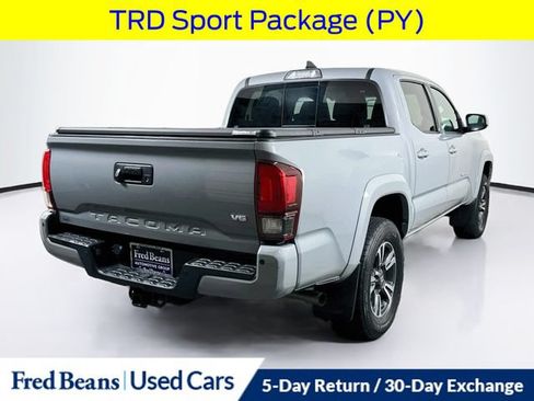Used 2019 Toyota Tacoma TRD Sport w/ Technology Package AWD/4WD image 9