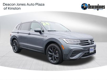 Used 2024 Volkswagen Tiguan SE
