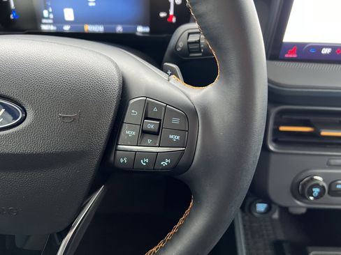 Used 2025 Ford Maverick Tremor image 26