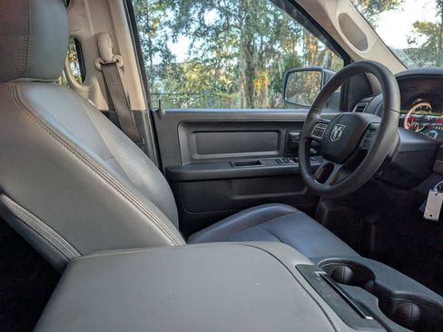 Used 2020 RAM 1500 Tradesman AWD/4WD image 12