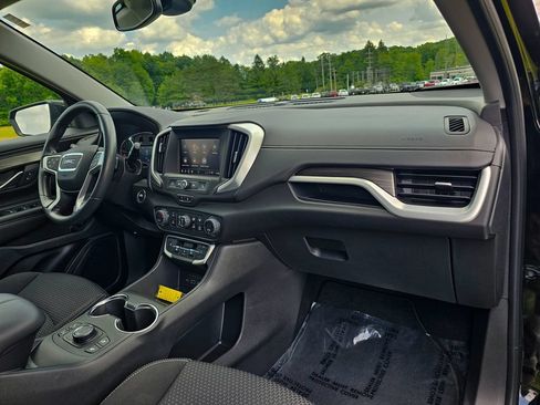 Used 2023 GMC Terrain SLE w/ Driver Convenience Package AWD/4WD image 39