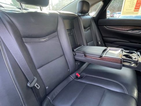 Used 2018 Cadillac XTS Luxury image 27