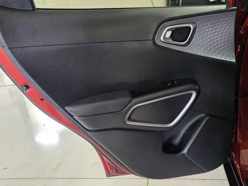 Used 2023 Kia Soul LX w/ Option Group 015 image 13