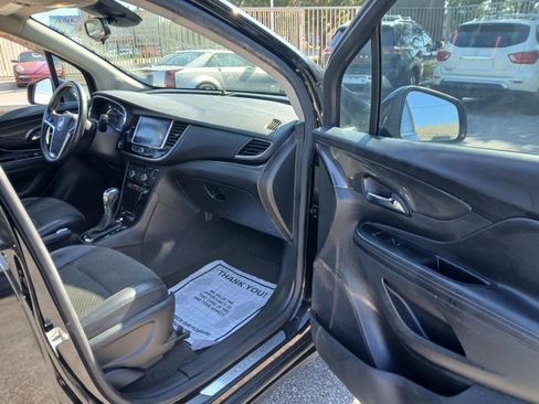 Used 2018 Buick Encore Sport Touring image 10