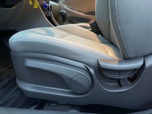 Used 2017 Hyundai Accent SE image 31