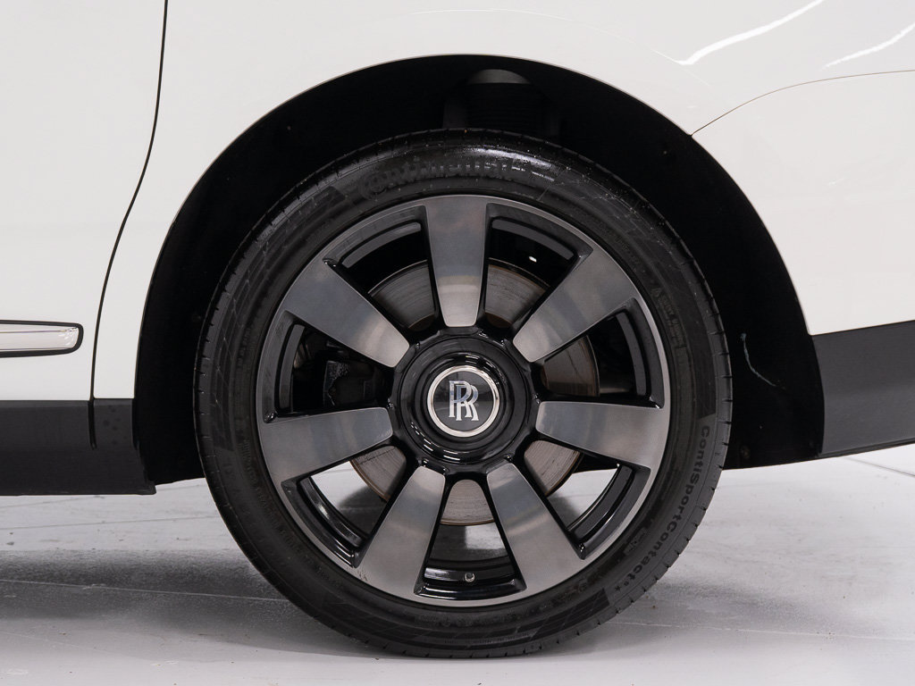Certified 2023 Rolls-Royce Cullinan AWD/4WD image 50