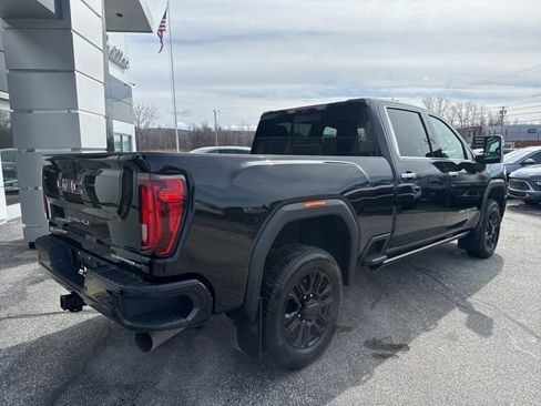 Used 2022 GMC Sierra 2500 Denali w/ Denali Black Diamond Edition image 7