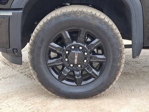 Used 2025 GMC Sierra 3500 AT4 AWD/4WD image 25