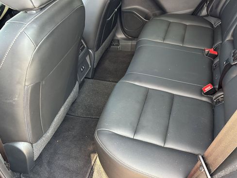 Used 2025 Nissan Rogue SL FWD image 15