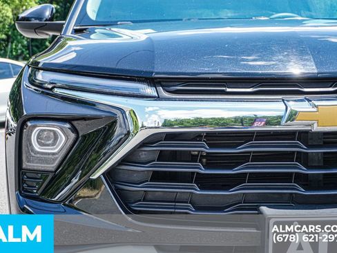 Used 2024 Chevrolet TrailBlazer LT FWD image 12