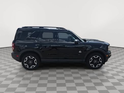 Used 2023 Ford Bronco Sport Outer Banks w/ Tech Package AWD/4WD image 9