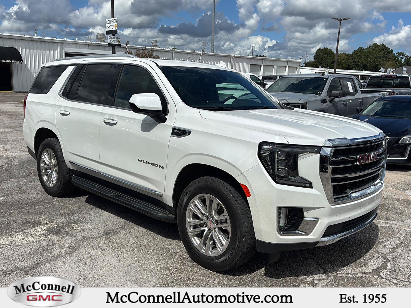 Used 2023 GMC Yukon SLT RWD image 1