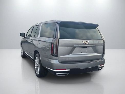 Used 2025 Cadillac Escalade ESV Premium Luxury w/ Touring Package RWD image 8