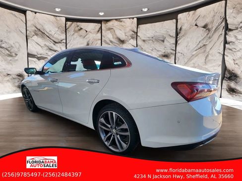Used 2019 Chevrolet Malibu Premier w/ Sun and Wheel Package image 5