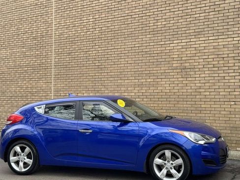 Used 2012 Hyundai Veloster image 6