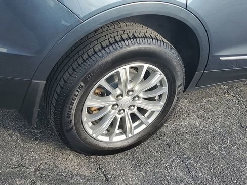 Certified 2019 Cadillac XT5 Luxury w/ Trailering Package image 5