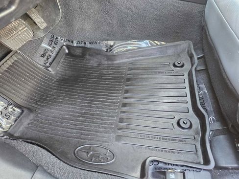 Used 2019 Subaru Outback 2.5i Limited image 14