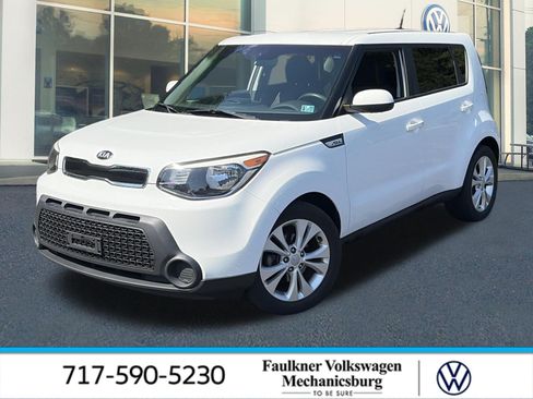 Used 2015 Kia Soul + FWD image 1